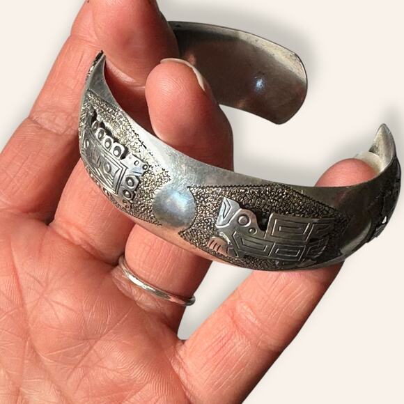 Mexican / Aztec 900 silver cuff bracelet - Picture 13 of 14